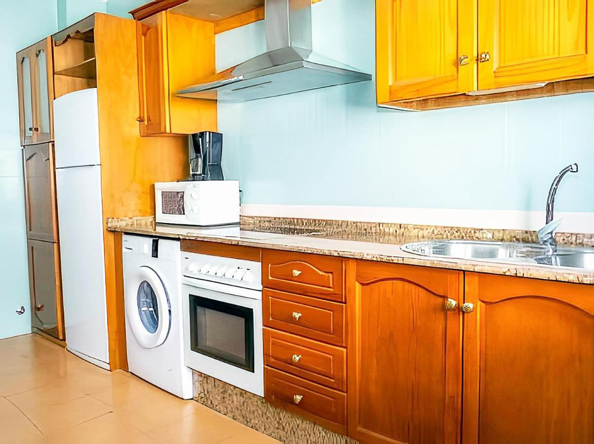 Apartamentos Garaje & Aire & Wifi & Solo Familias Y Parejas Conil De La Frontera Luaran gambar