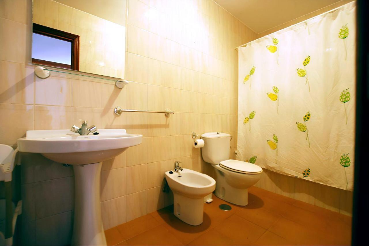 Apartamentos Garaje & Aire & Wifi & Solo Familias Y Parejas Conil De La Frontera Luaran gambar