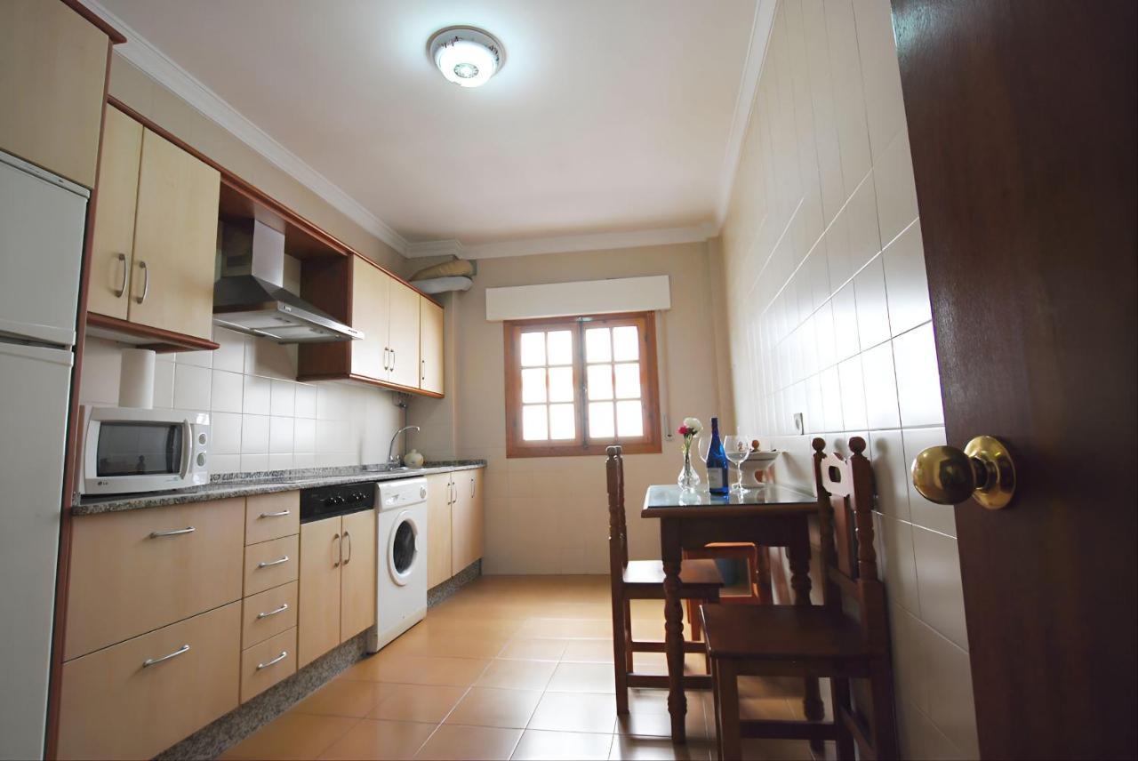Apartamentos Garaje & Aire & Wifi & Solo Familias Y Parejas Conil De La Frontera Luaran gambar