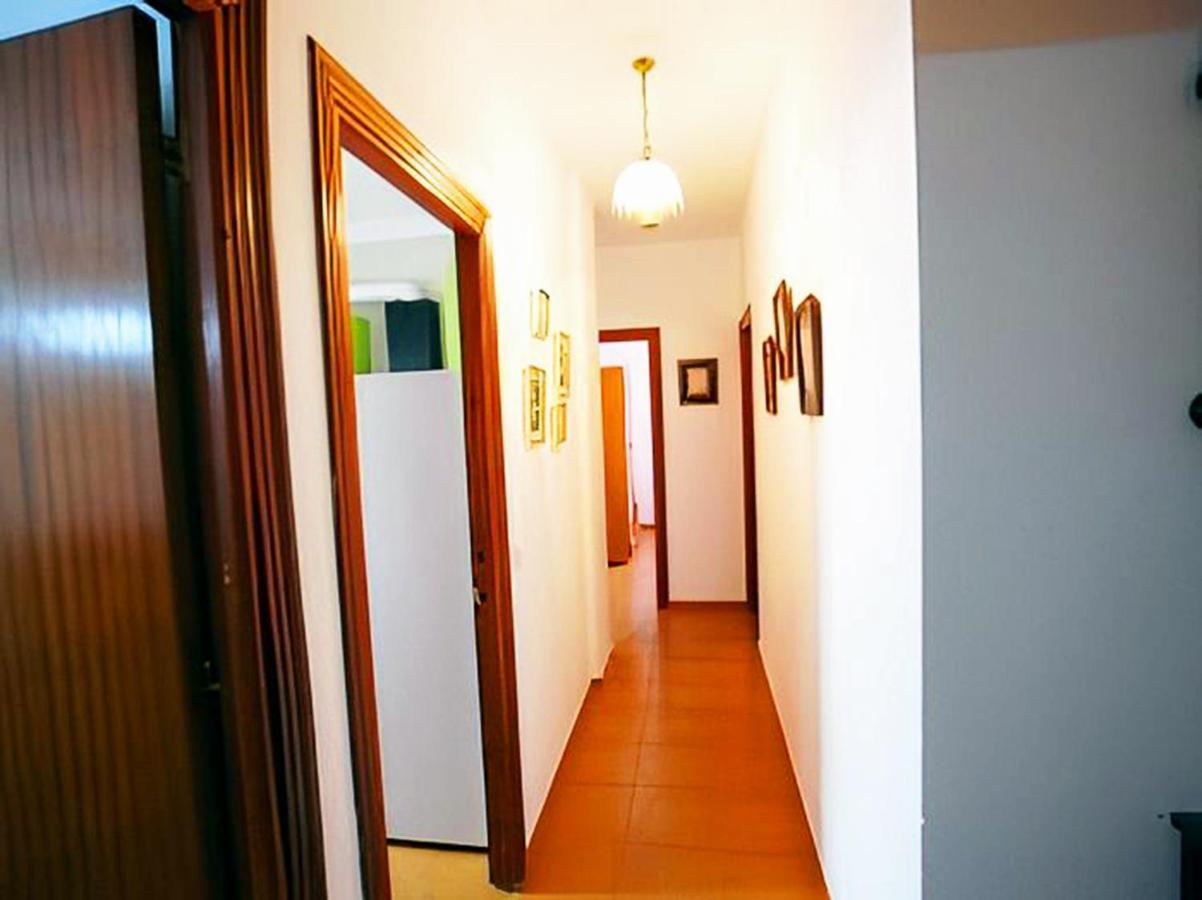 Apartamentos Garaje & Aire & Wifi & Solo Familias Y Parejas Conil De La Frontera Luaran gambar